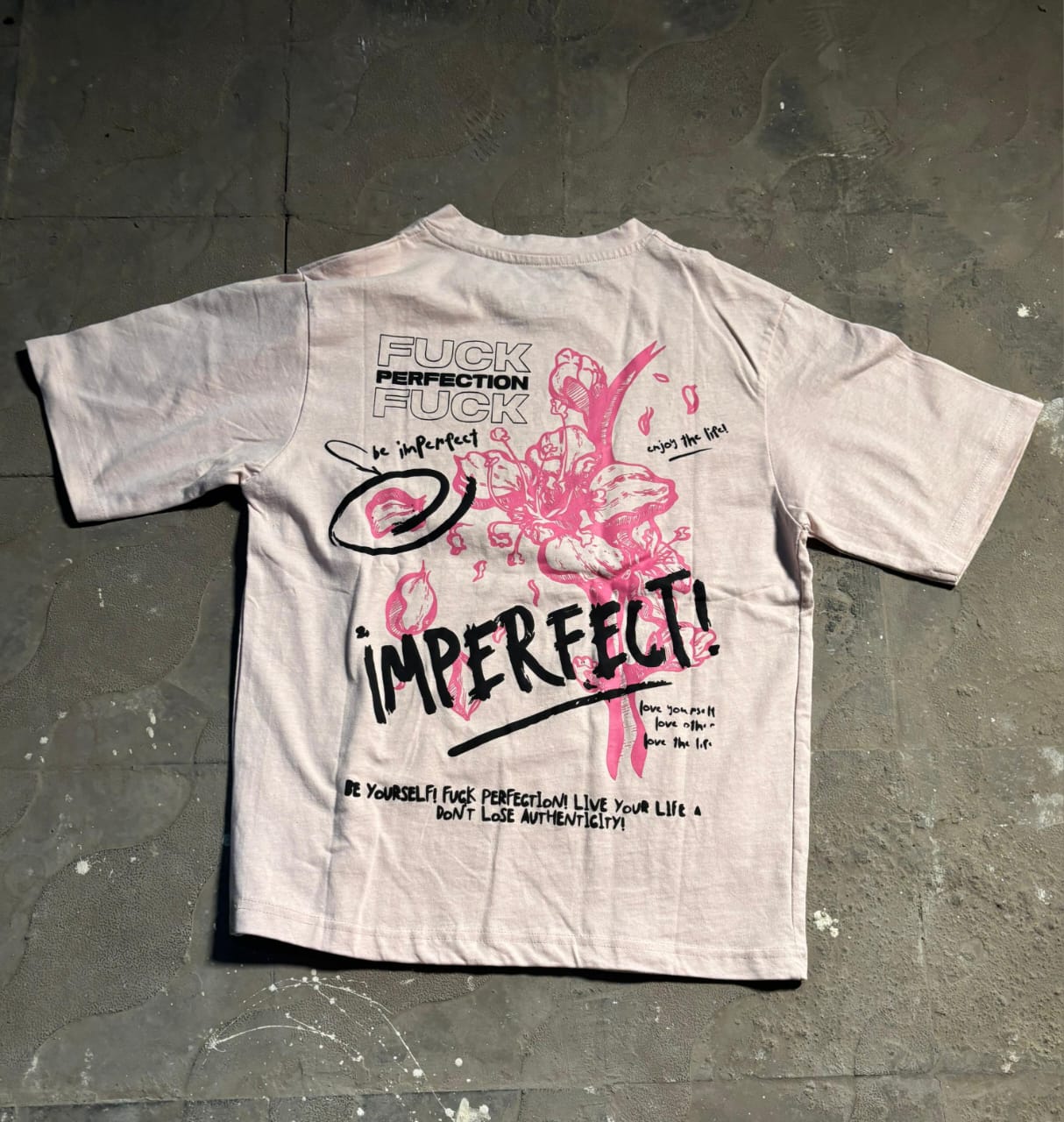 IMPERFECT OVERSIZED TSHIRT