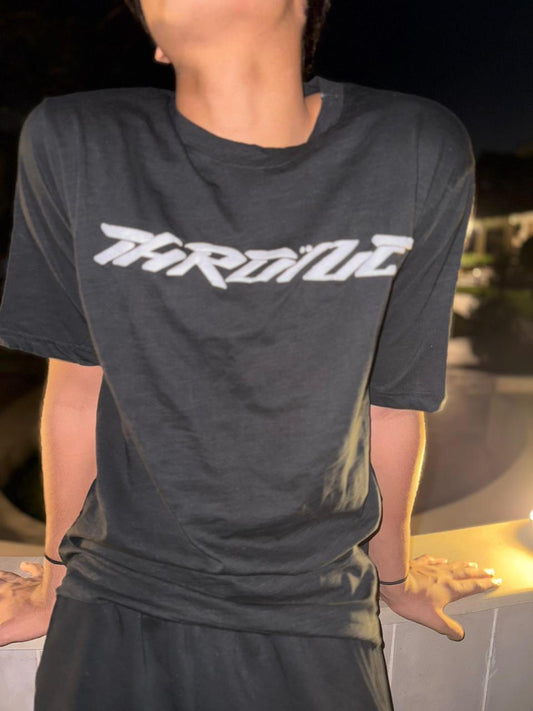 THROTLE OVERSIZED TSHIRT