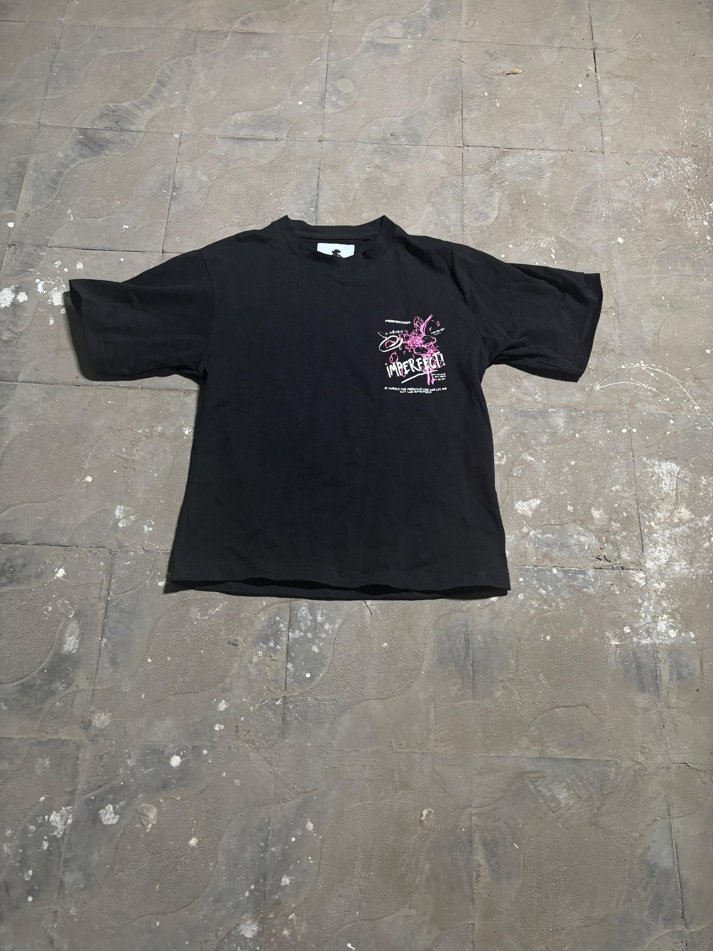 IMPERFECT OVERSIZED TSHIRT